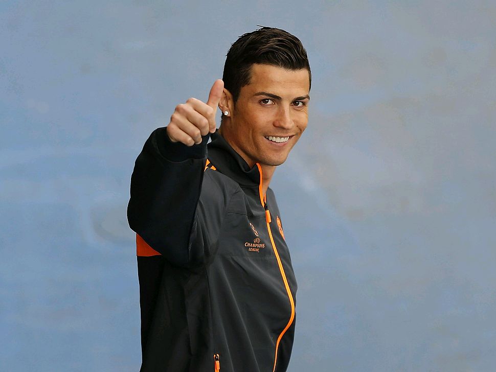 狄龙：裁判在判罚时偷笑，这种行为应该被审查