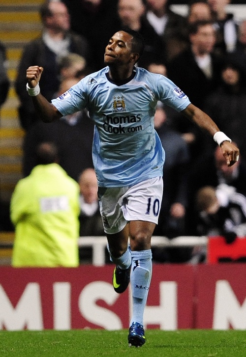 迪尼：谢什科在场上犹豫不决，他从来都和队友不在一个频道上