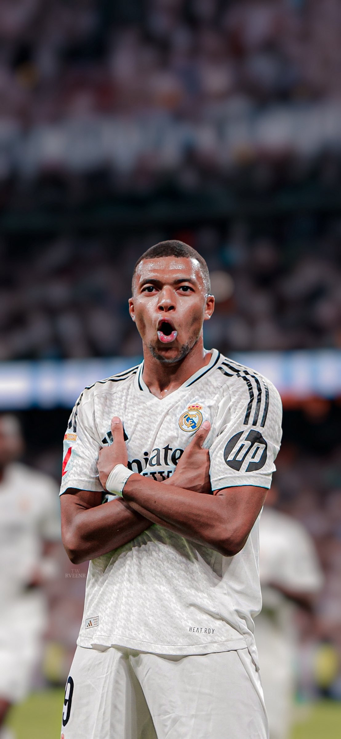 特巴斯：“像皇家马德里那样捏造这么多事情很难”