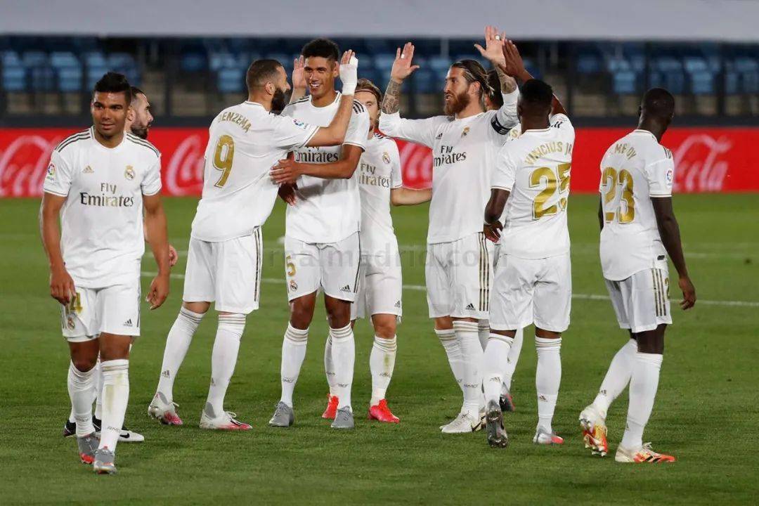 西媒：巴萨主席拉波尔塔涉嫌诈骗，巴塞罗那法院下令展开调查（西媒称巴萨主席拉波尔塔涉嫌诈骗，巴塞罗那法院启动调查）