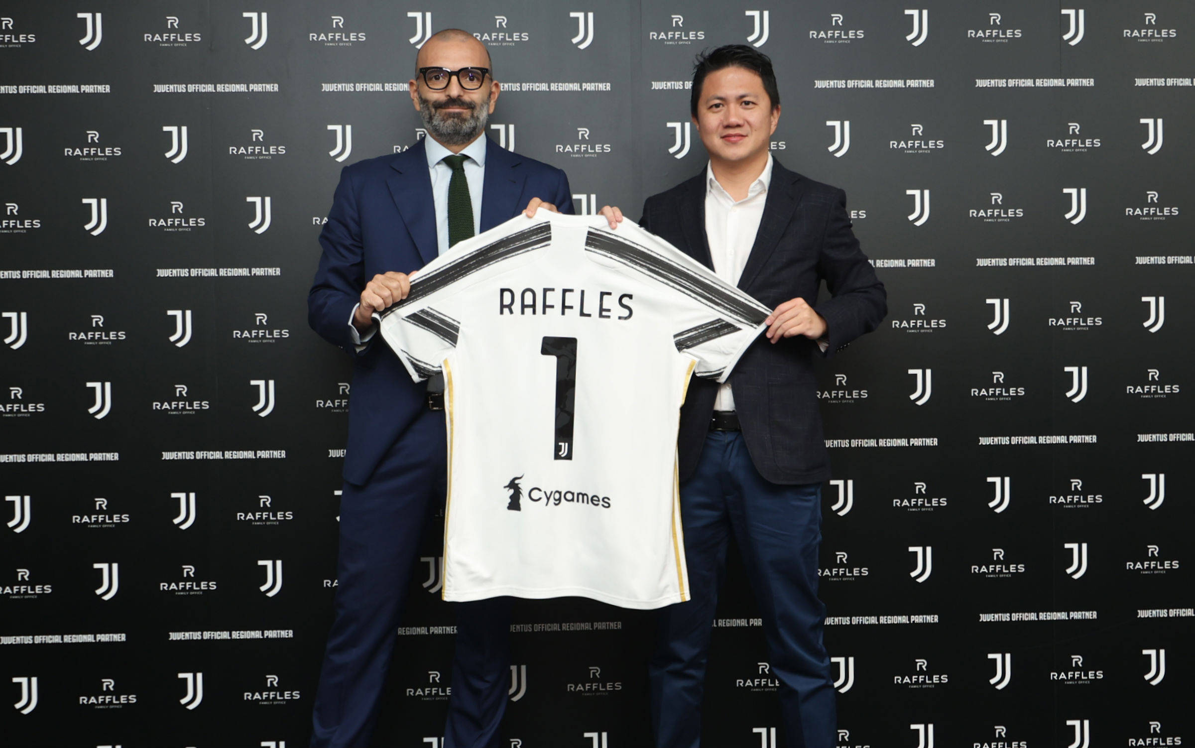 颜骏凌：真正的冠军点是德比；年轻球员涌现对中国足球是好事