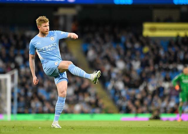 天空体育：贝洛蒂已返回卡利亚里继续治疗，预计明年春天复出