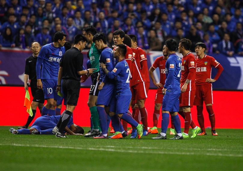 利物浦发布战热刺赛前海报：维尔茨、阿利松等球员出镜（利物浦公布战热刺赛前海报：阿利松、维尔茨等球员亮相）