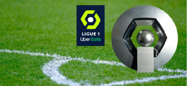 误判，意丁联赛中皮球从边网打进，裁判判罚进球有效