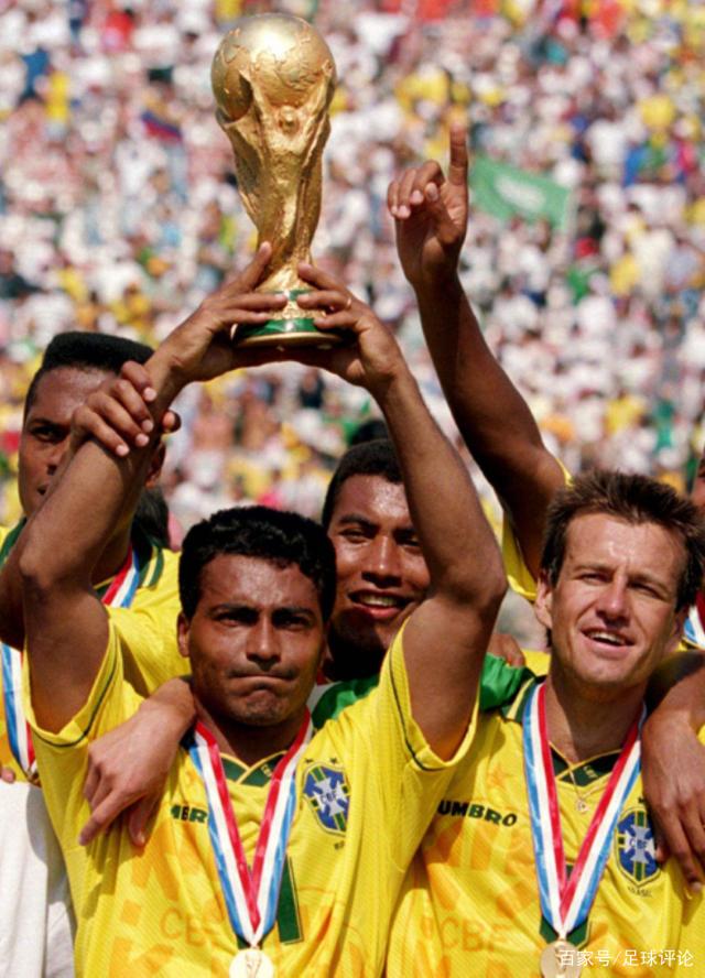 曼晚：罗德里出战成疑，斯通斯有望本轮对阵森林回归（曼晚：罗德里出场存疑，斯通斯或在本轮战森林复出）