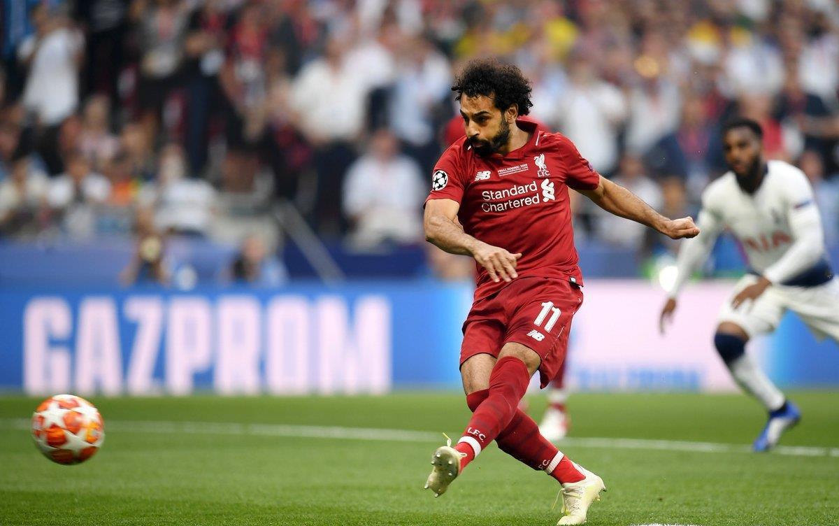 荷媒：一名费耶诺德球场安保欧联资格赛后遇袭，警方依然在调查中（荷媒：费耶诺德主场一名安保员在欧联资格赛后遭袭，警方仍在调查）