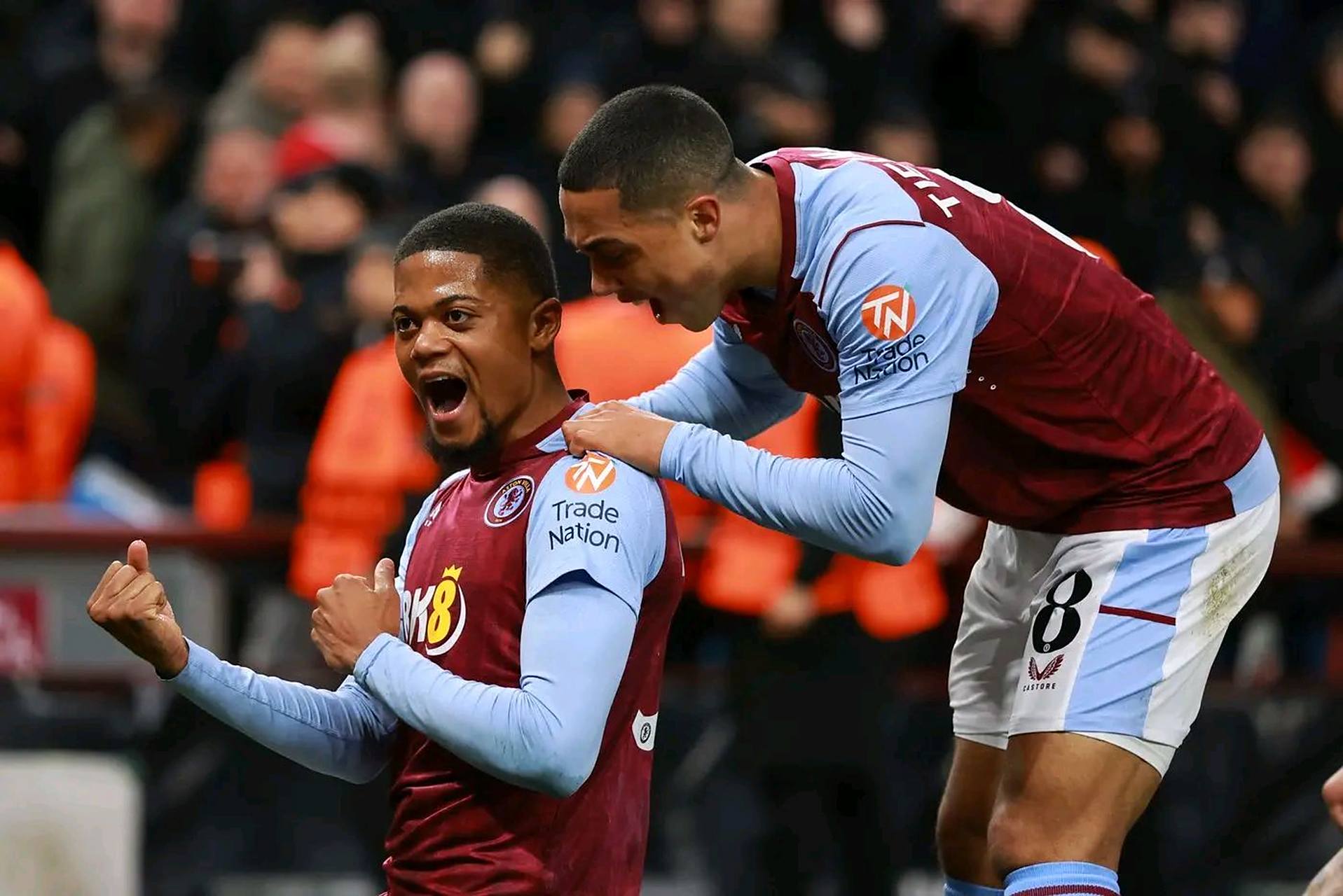 曼联官宣签一门将！阿莫林否认不信任青训，但拒绝保证新帝星能出场