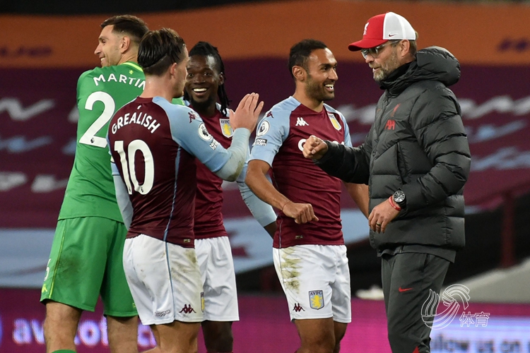 迈阿密国际4-0辛辛那提晋级四强，梅西助攻戴帽+头球破门，阿连德双响