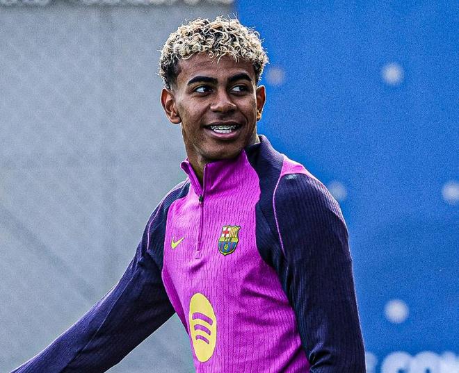 足球欧洲豪门宣布新球场设计方案（欧洲足球豪门发布全新球场设计蓝图）