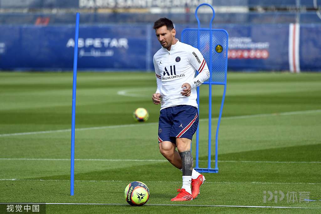 弗里克：球员们非常专注于比赛，我的梦想就是成为诺坎普教练（弗里克：球员对比赛高度专注，我渴望在诺坎普执教）