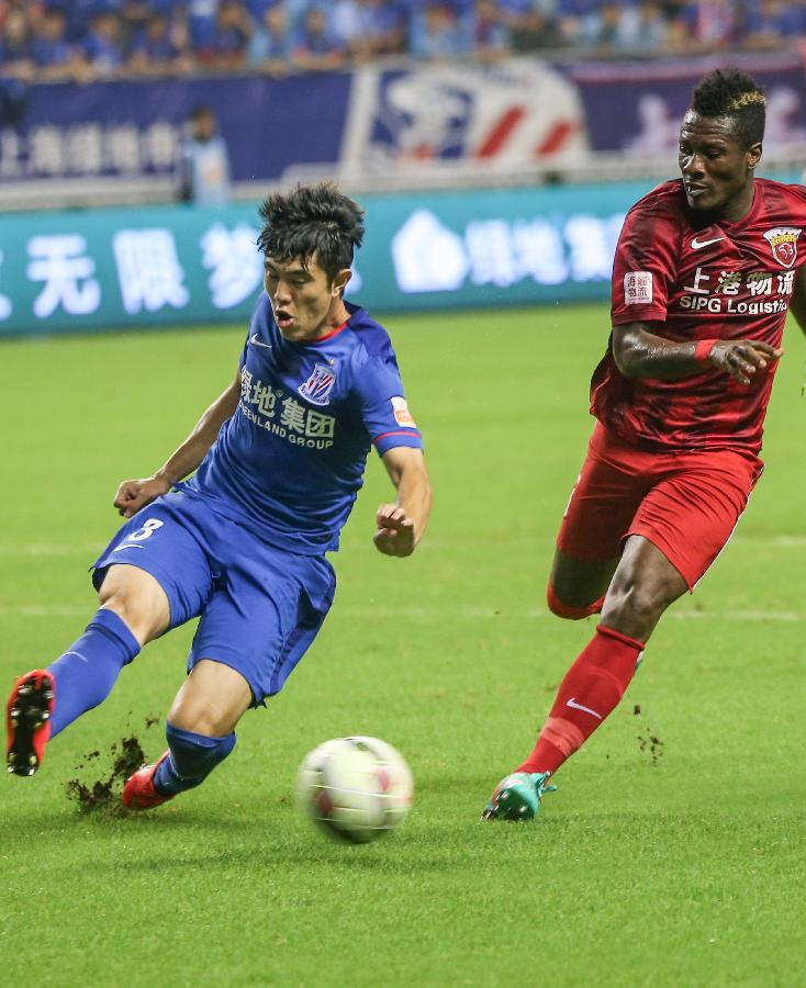 拉莫斯谈与C罗竞争首发：每个人都渴望获得更多出场时间（拉莫斯谈与C罗首发之争：人人都希望得到更多上场时间）